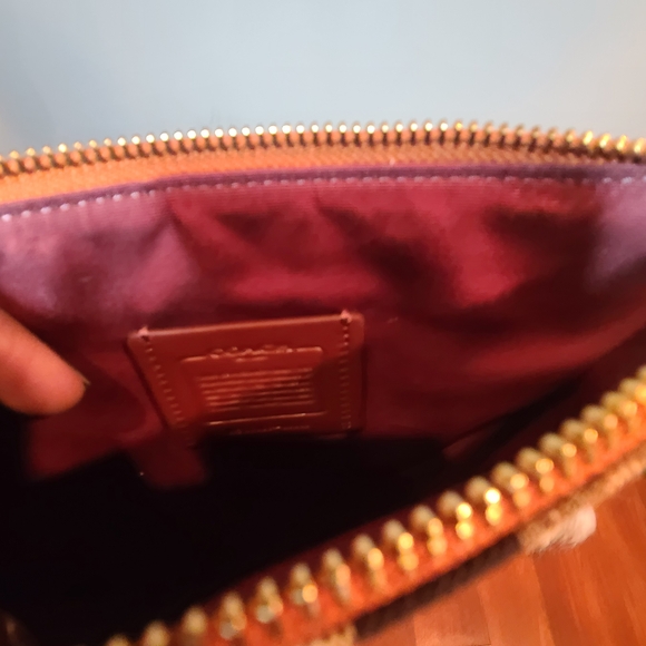 Coach Signature Leather Dempsey Tan and Orange Wristlet. - Picture 4 of 6